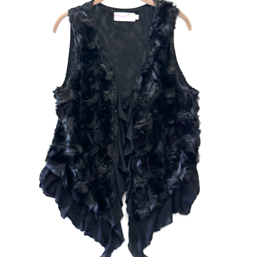PrettyAngel L Silk Vest 3D Rosette Textured Lace Ruffle Black Whimsigoth  Gothic